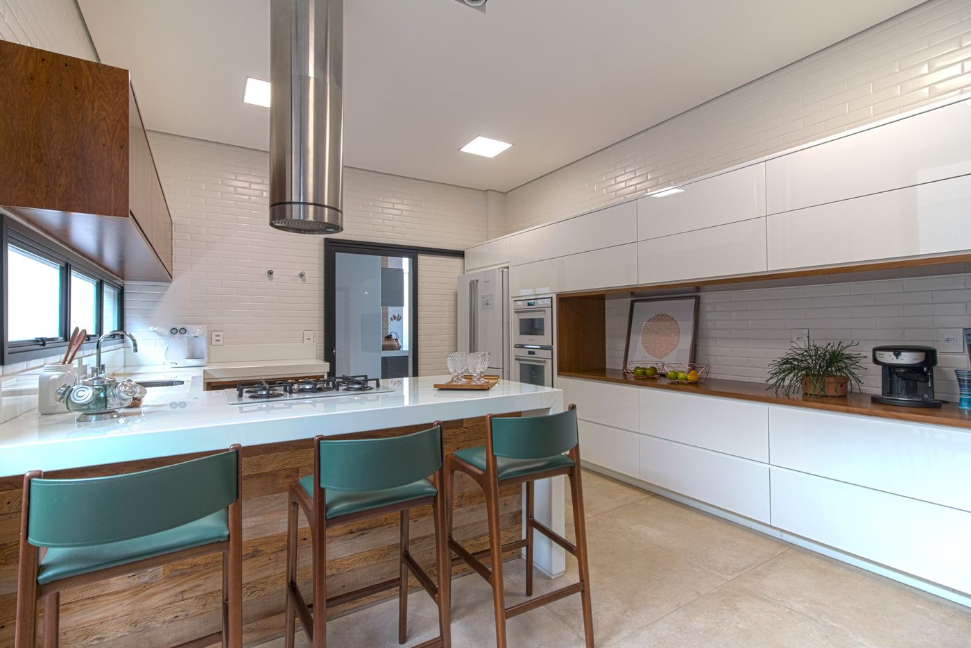 Peninsula modular kitchen